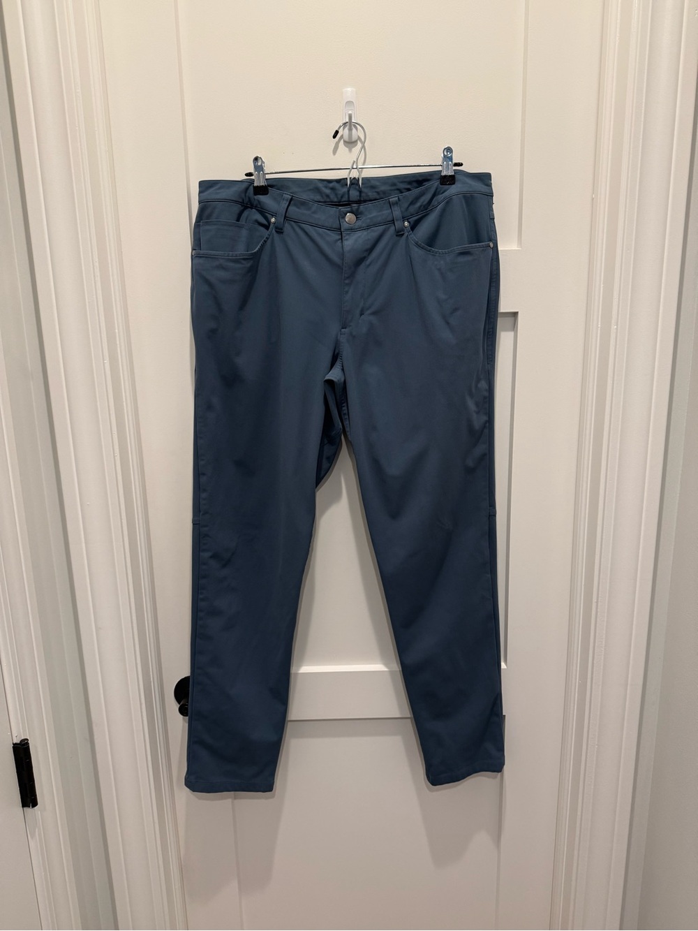 Lululemon Men's Performance Pants in Slate Blue